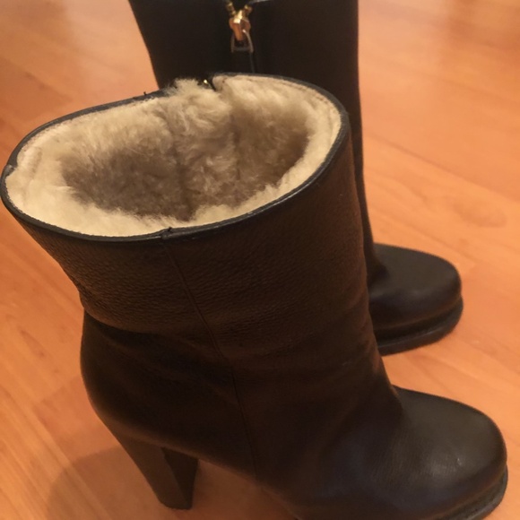 ALICE & OLIVIA LEATHER BOOTS - Picture 3 of 7